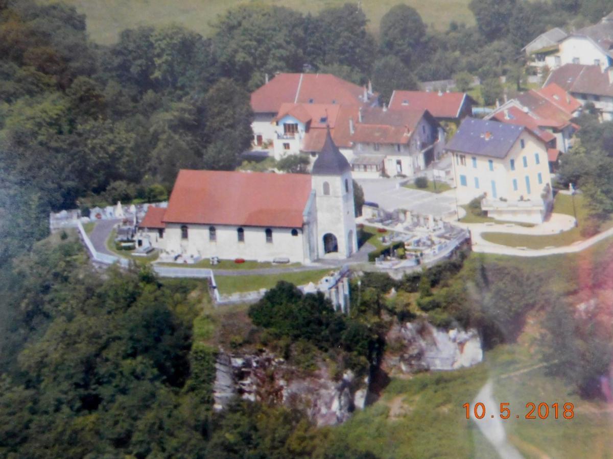 Chez Nous. B & B Bassy Luaran gambar