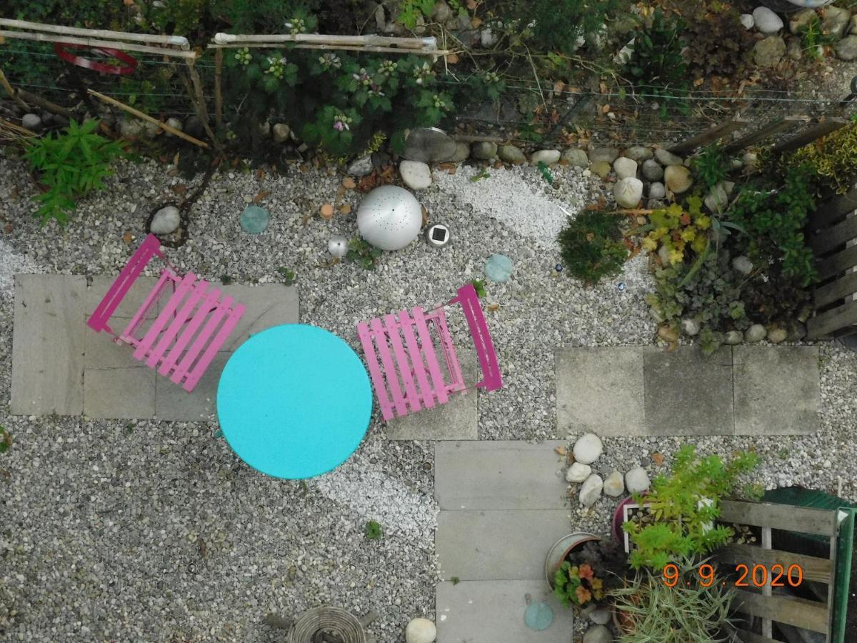 Chez Nous. B & B Bassy Luaran gambar